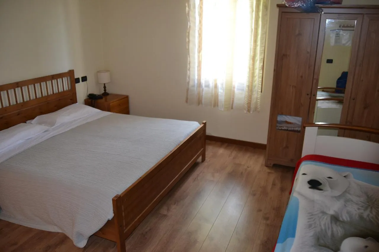 Farm stay Agriturismo Ca Del Buco Hotel Monte San Giovanni  Italy